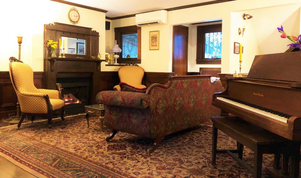 Ivy Manor Inn Village Center Bar Harbor Exterior foto